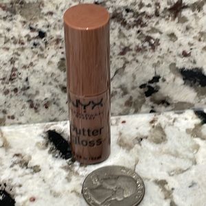 🌶5/$16 NYX Butter Gloss in Cinnamon Roll purse - mini NWT